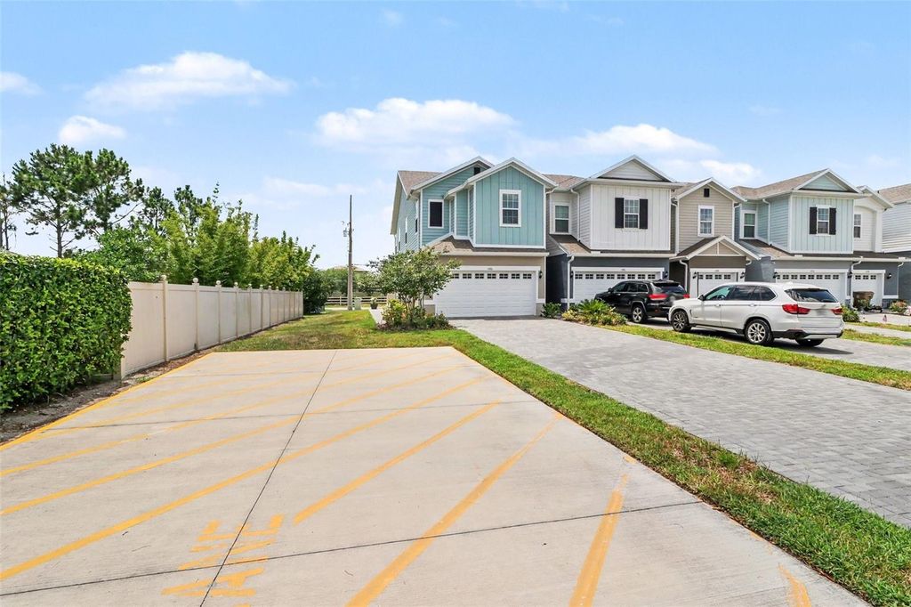 Photo of 1180 Wycliffe Way, Saint Cloud, FL 34771 (MLS # O6417521)