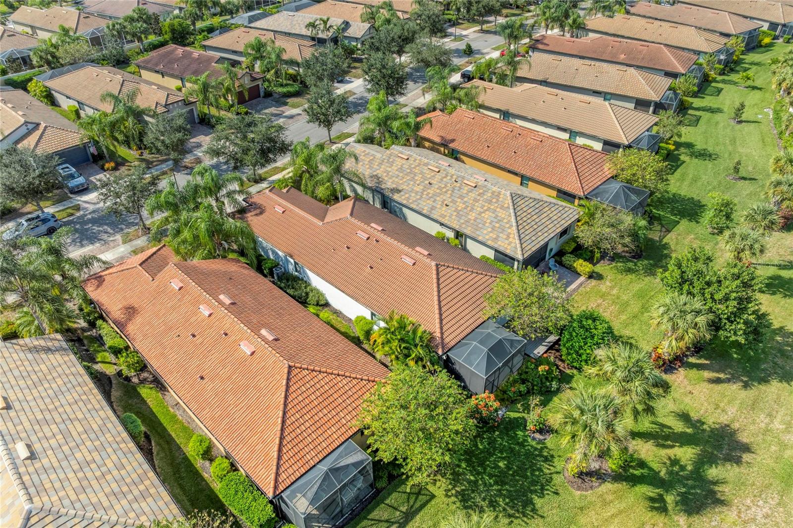 ISLANDWALK AT THE WEST VILLAGE - Residential