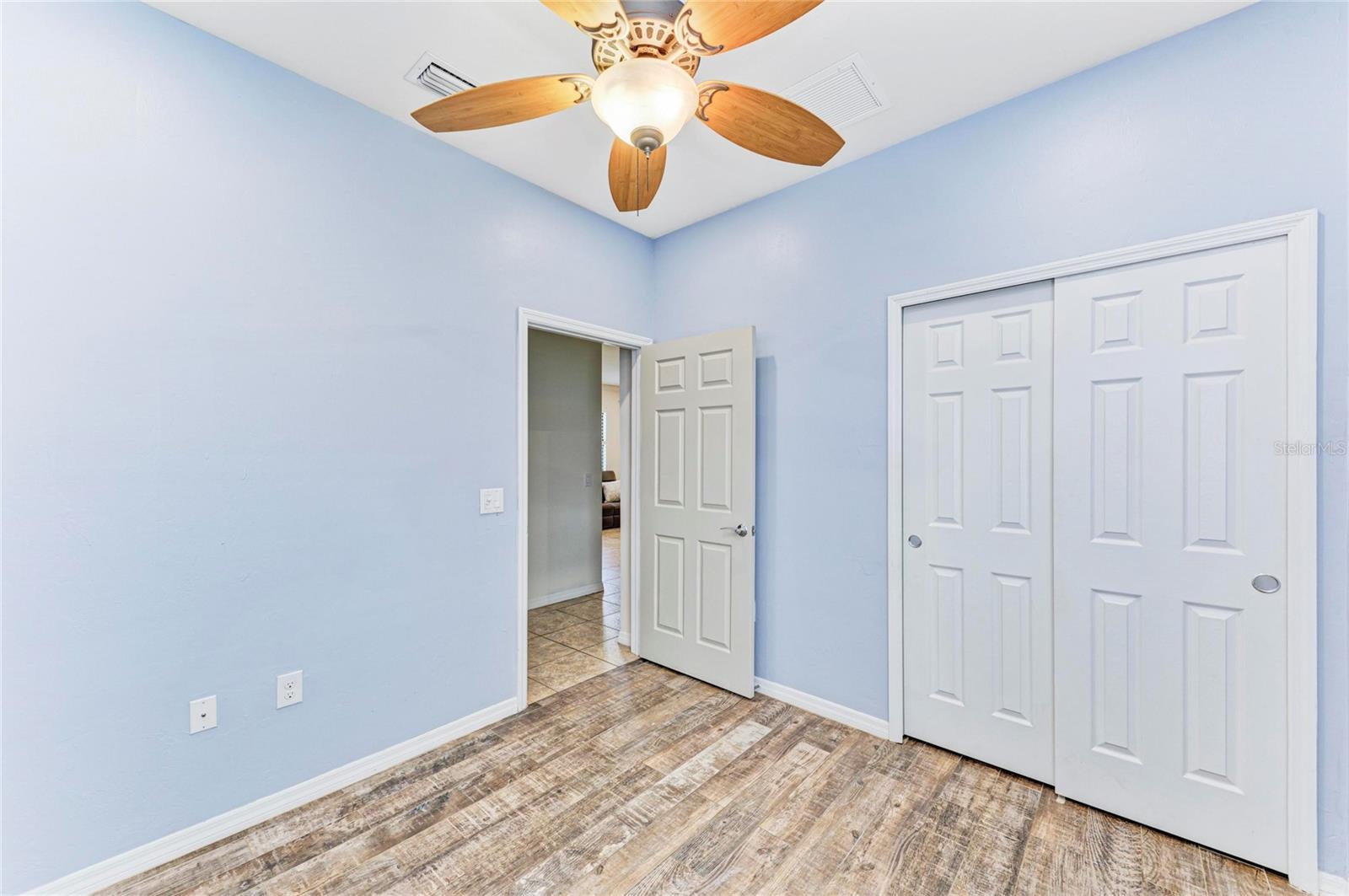 ISLANDWALK AT THE WEST VILLAGE - Residential