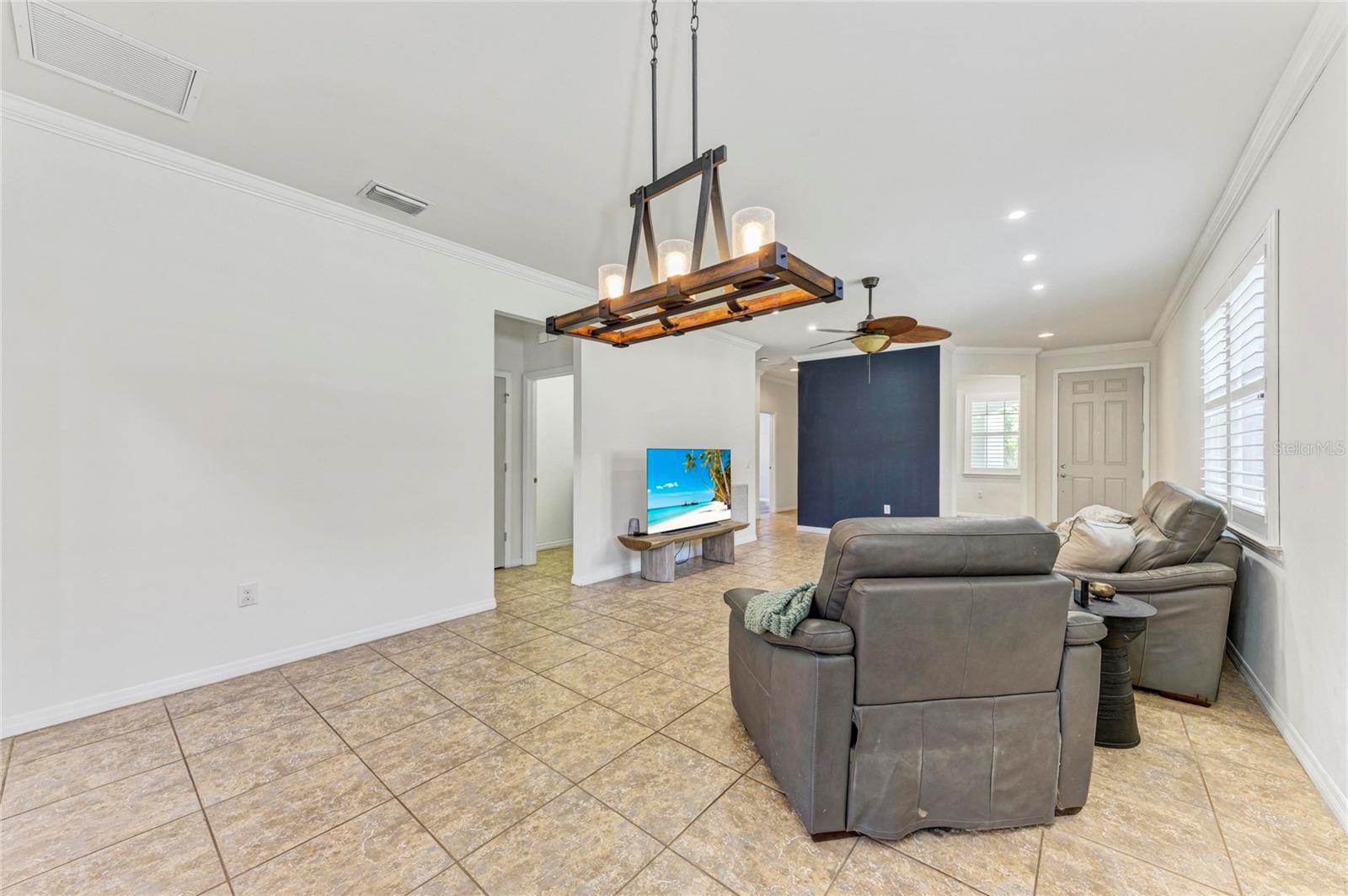 ISLANDWALK AT THE WEST VILLAGE - Residential