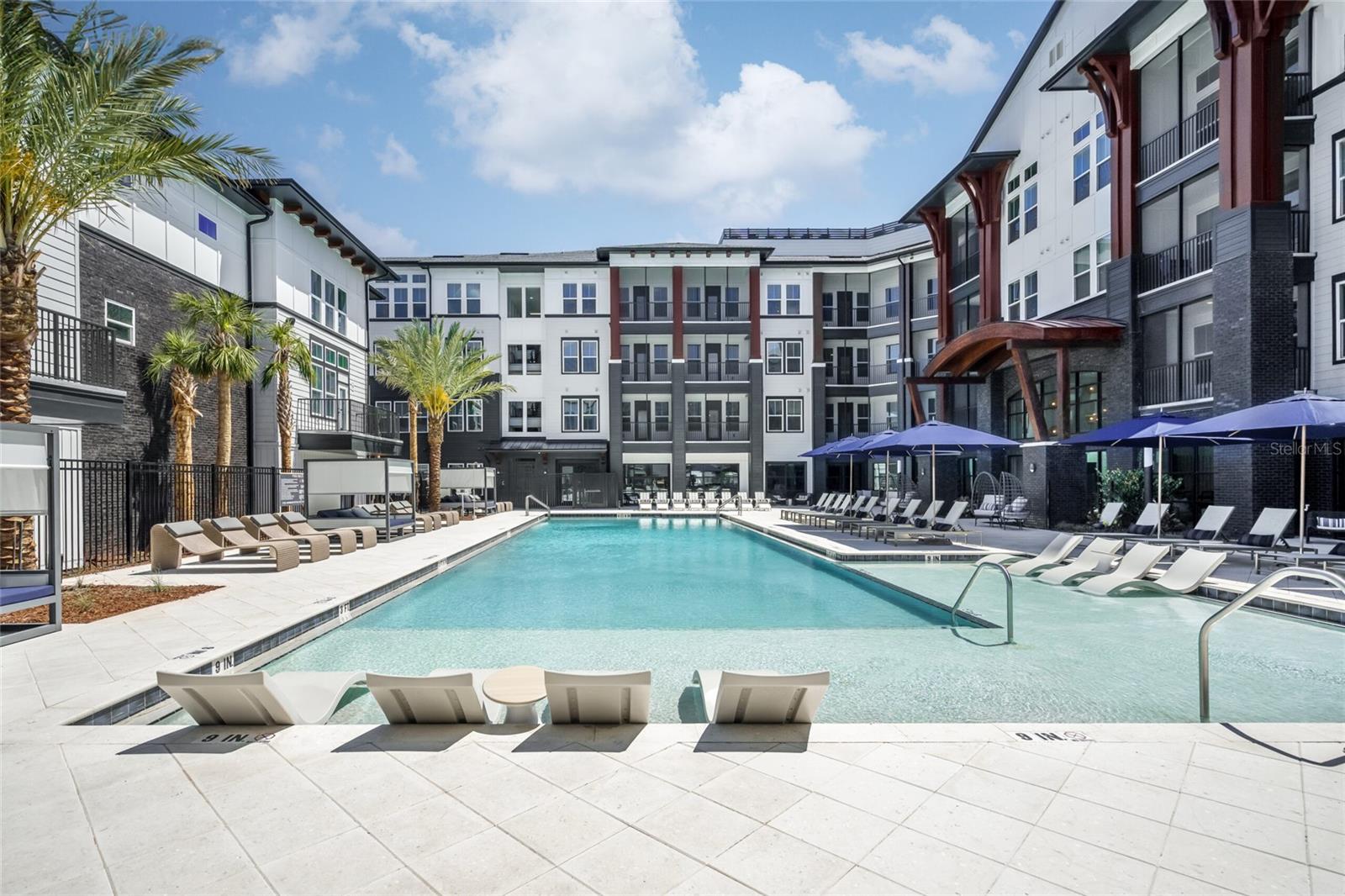 Currently offering up to 2 months free! Prices, promotions, and availability are subject to change. Multiple floor plans available. Days on market
is not specific to current plan listed. At The Elliott, luxury living is redefined. You’re on the verge of discovering the home you’ve always dreamed
of. Our floorplans are thoughtfully designed to cater to your unique lifestyle. Whether you crave a cozy one-bedroom haven or the spaciousness
of a two-bedroom retreat, you can select the one that aligns perfectly with your vision of luxury living. Experience the satisfaction of making
your home uniquely yours.