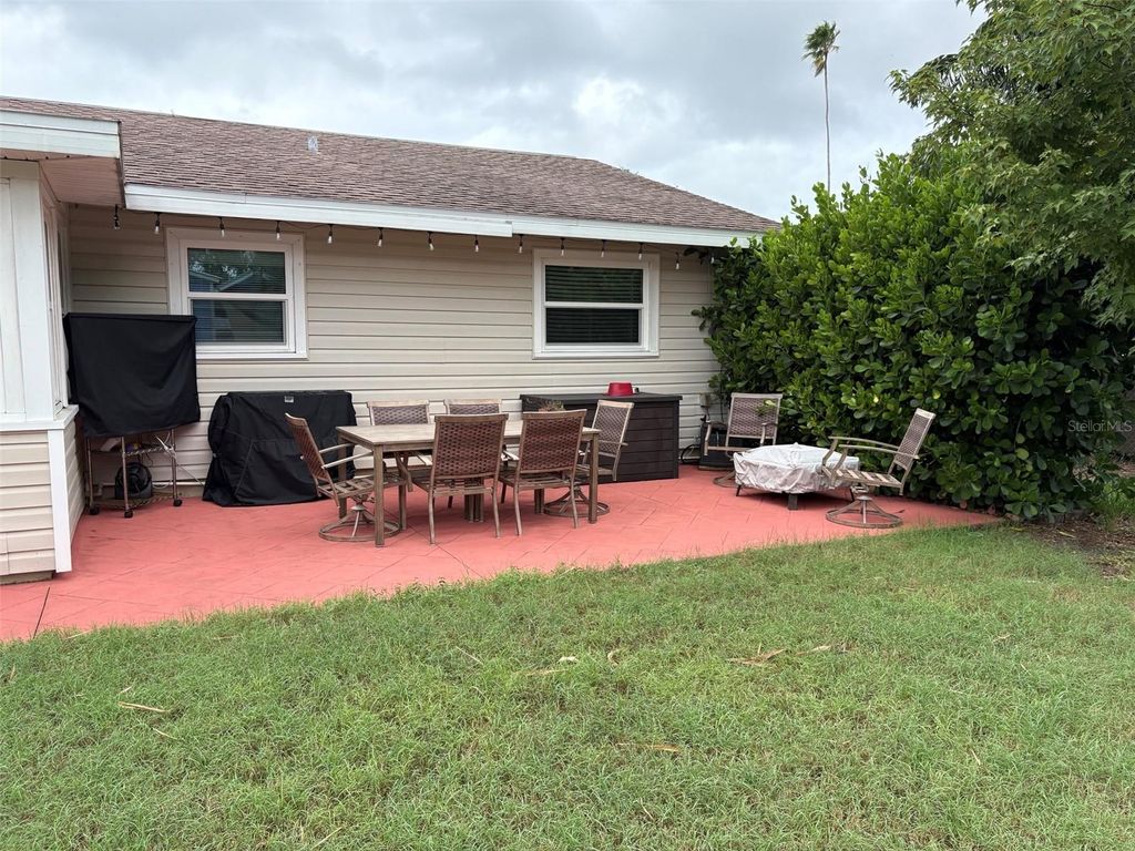 Photo of 1331 S Allendale Avenue, Sarasota, FL 34239 (MLS # A4668118)