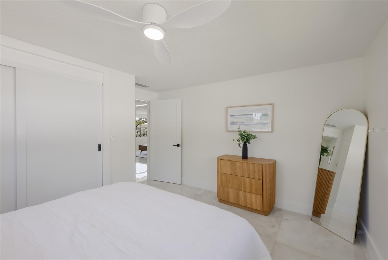 HOLMES BEACH 33RD UNIT - Residential