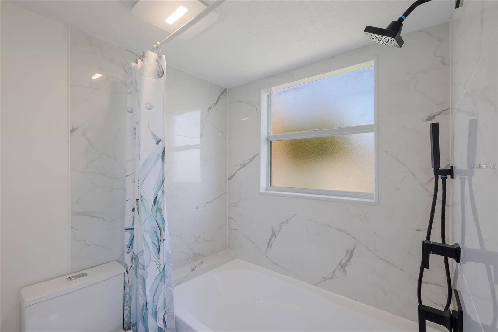 HOLMES BEACH 33RD UNIT - Residential