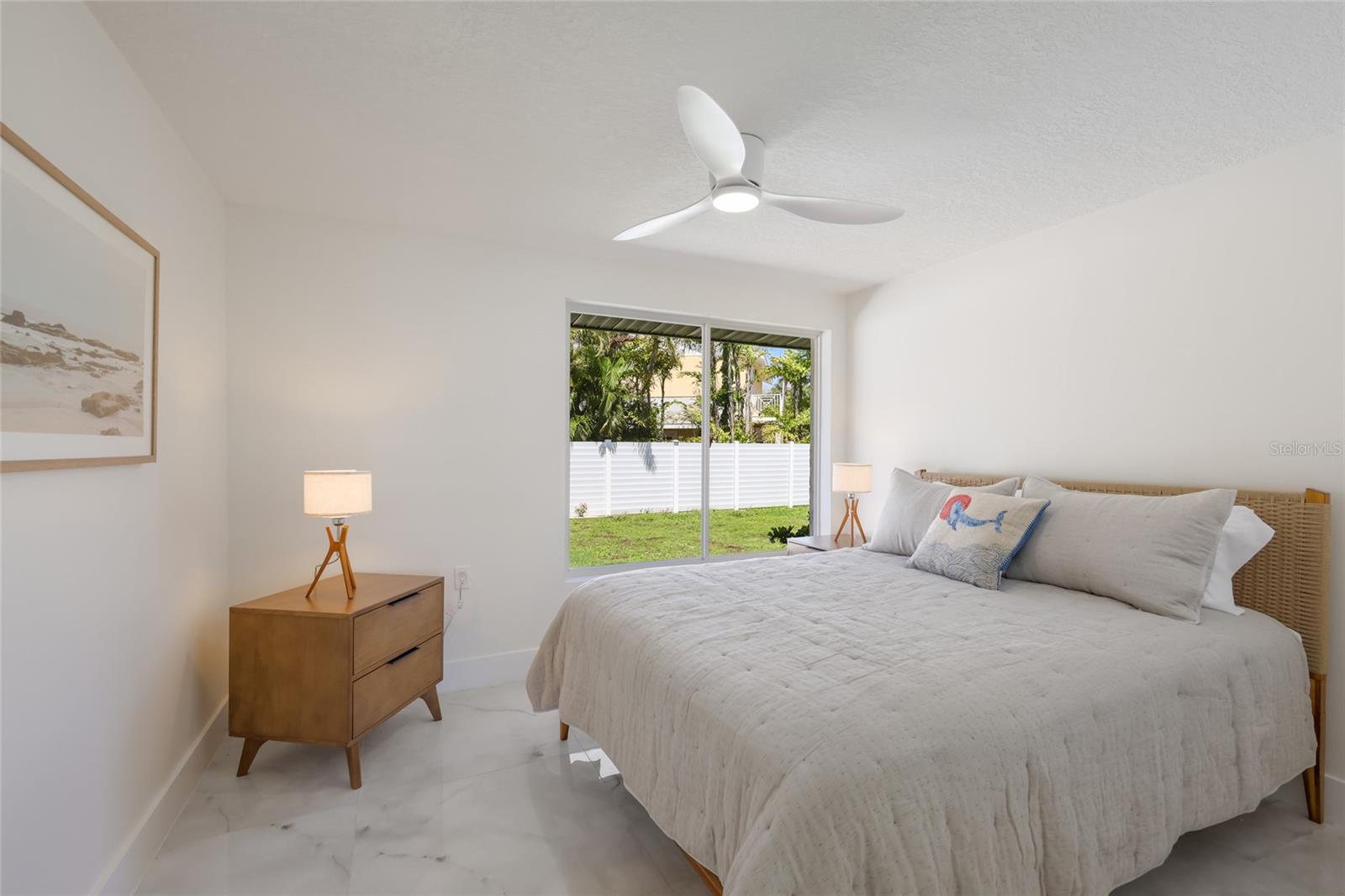 HOLMES BEACH 33RD UNIT - Residential