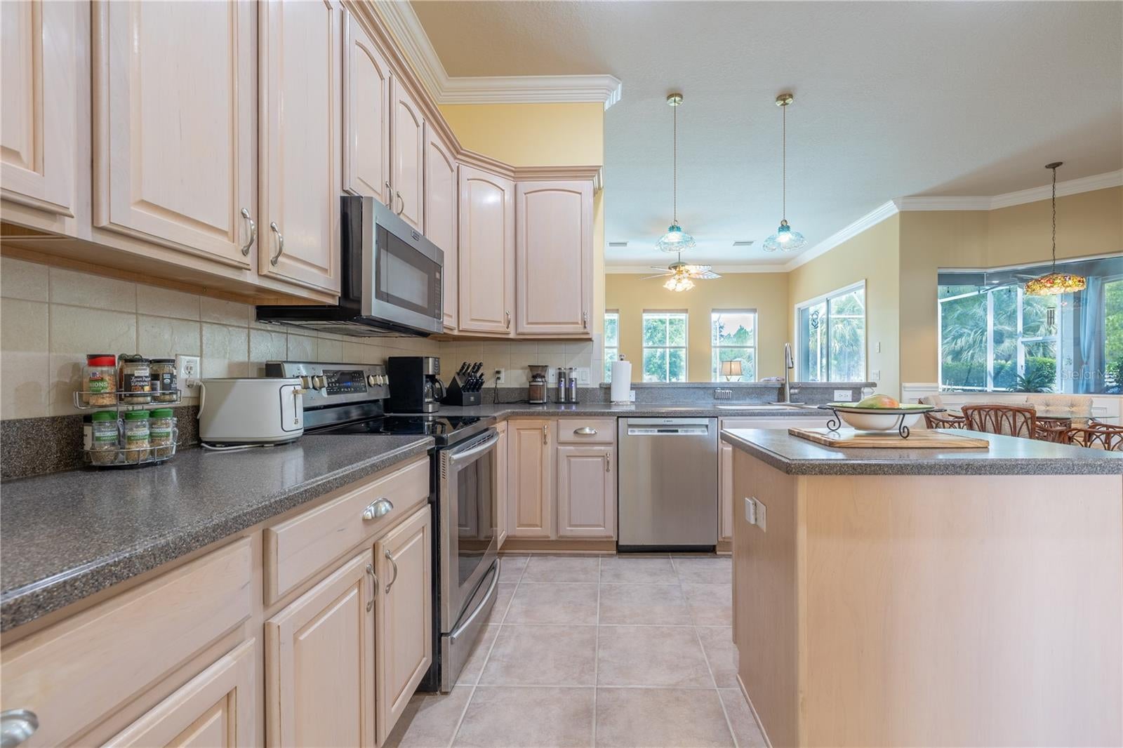 1626 E GATE DANCER CIRCLE