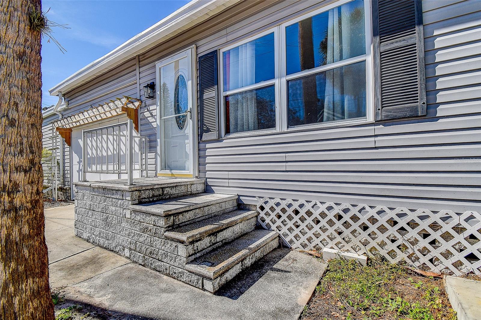 RIVER VILLAGE - Residential