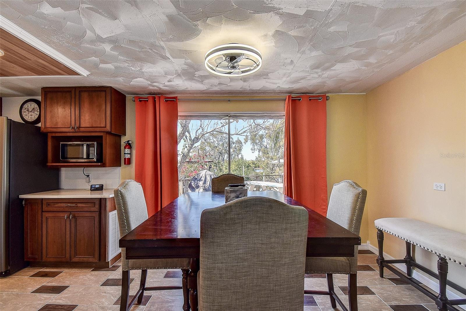 RIVER VILLAGE - Residential