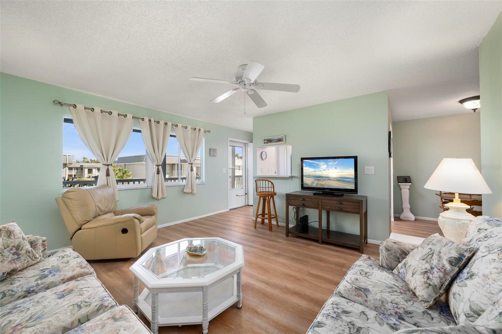 EDGEWATER VILLAGE BLDG H - Residential