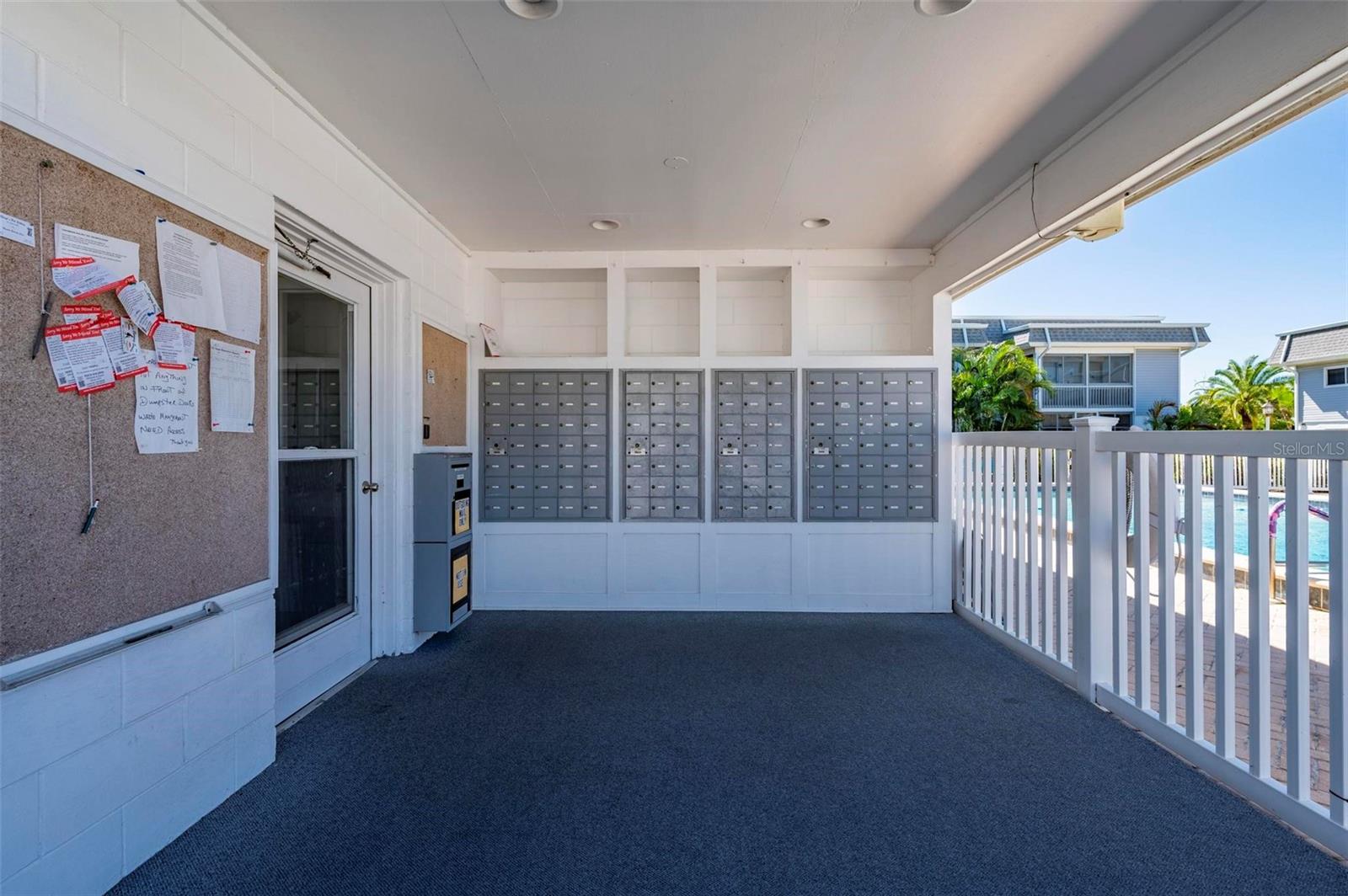 EDGEWATER VILLAGE BLDG H - Residential