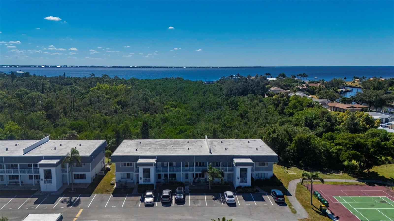 EDGEWATER VILLAGE BLDG H - Residential