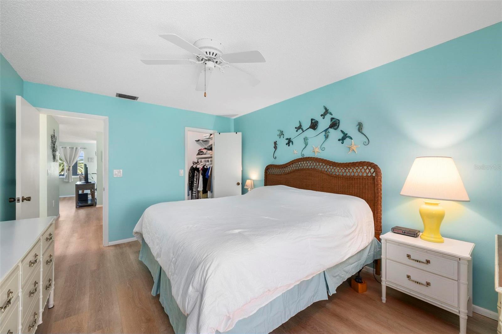 EDGEWATER VILLAGE BLDG H - Residential