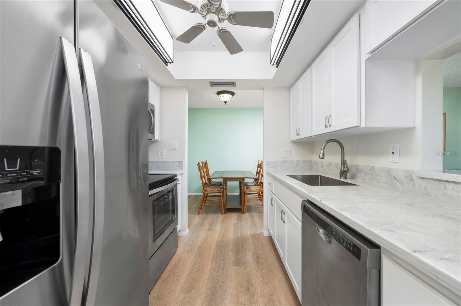 EDGEWATER VILLAGE BLDG H - Residential