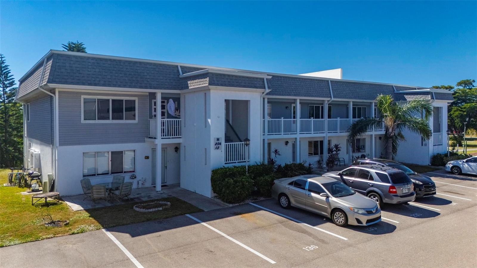 EDGEWATER VILLAGE BLDG H - Residential