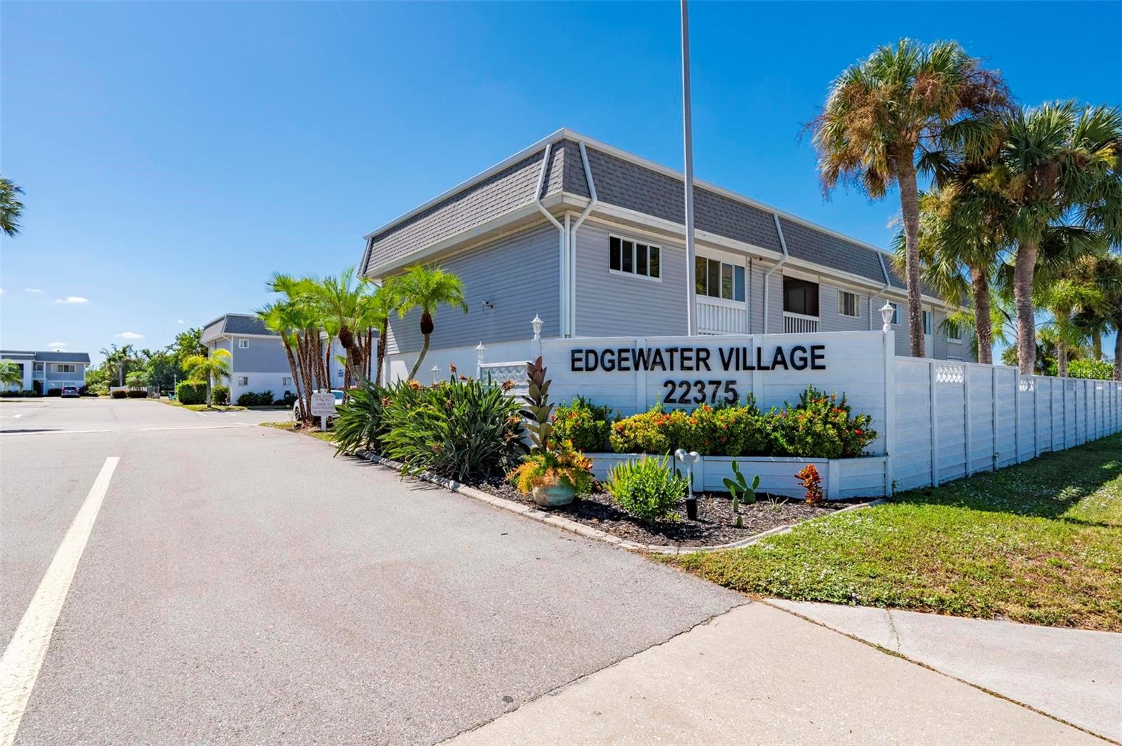 EDGEWATER VILLAGE BLDG H - Residential