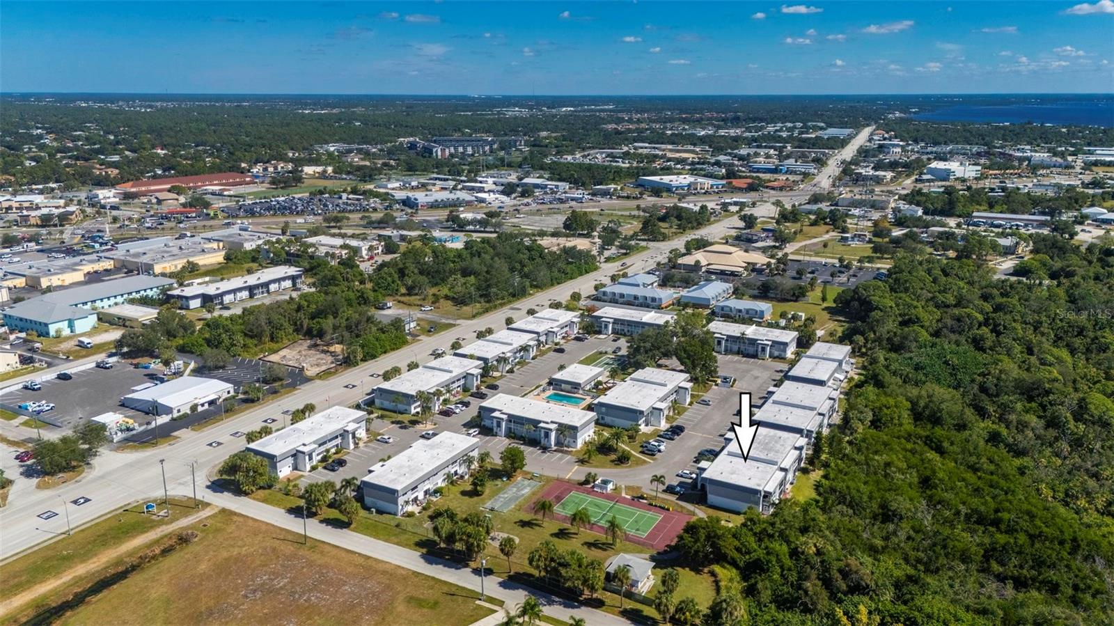 EDGEWATER VILLAGE BLDG H - Residential