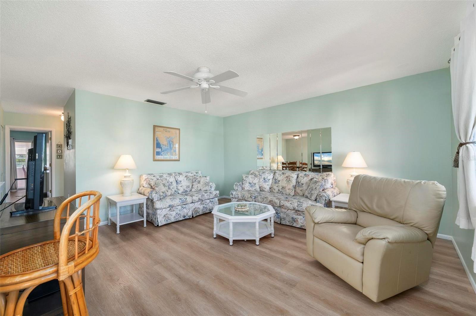 EDGEWATER VILLAGE BLDG H - Residential