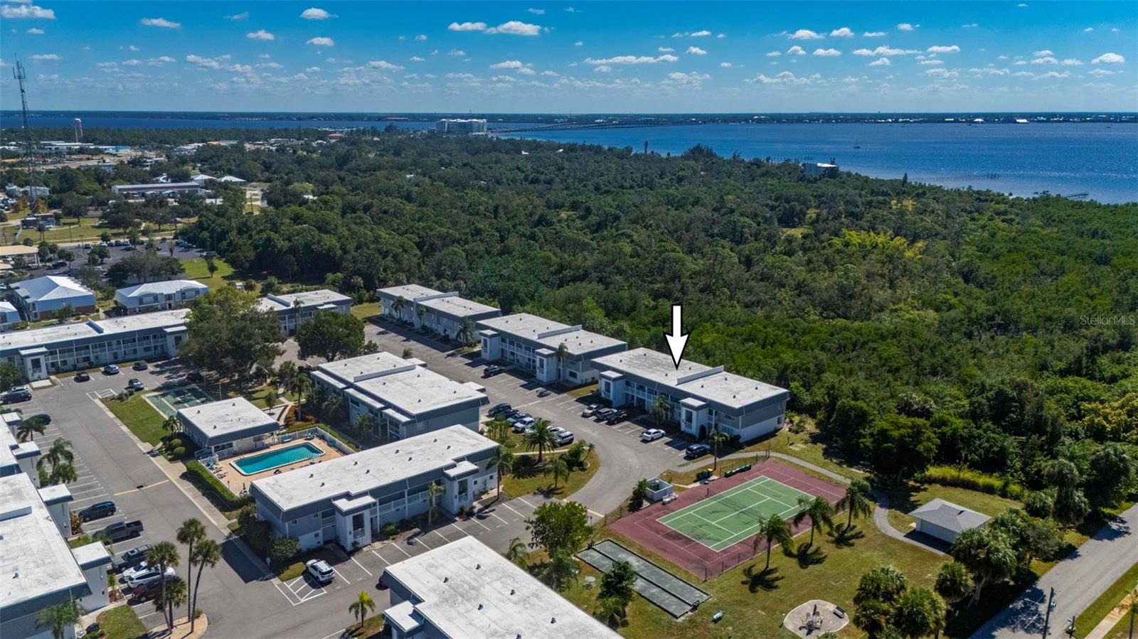 EDGEWATER VILLAGE BLDG H - Residential