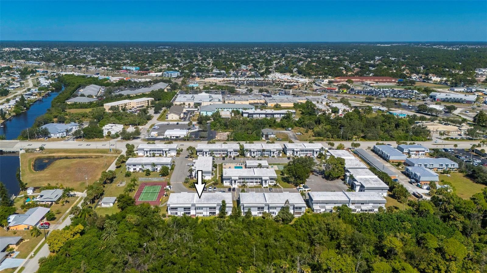 EDGEWATER VILLAGE BLDG H - Residential