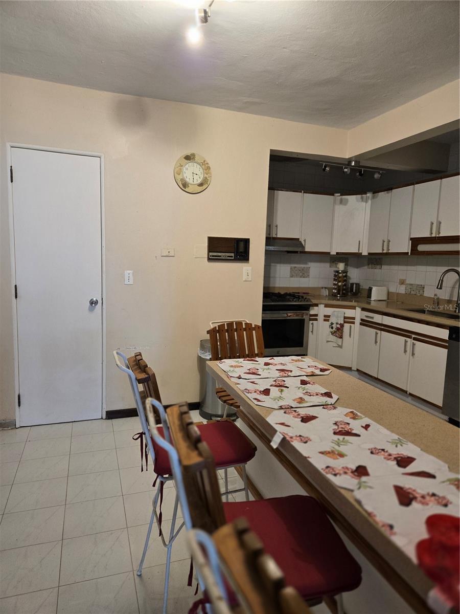 BO TRES T JIMENEZ WARD - Residential