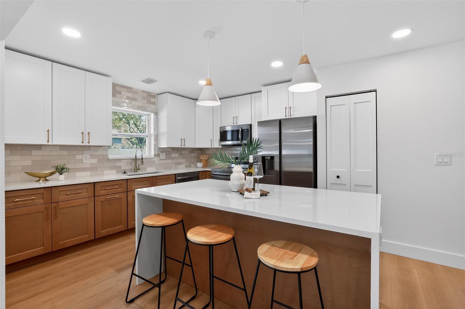 PINE HAVEN II - Residential