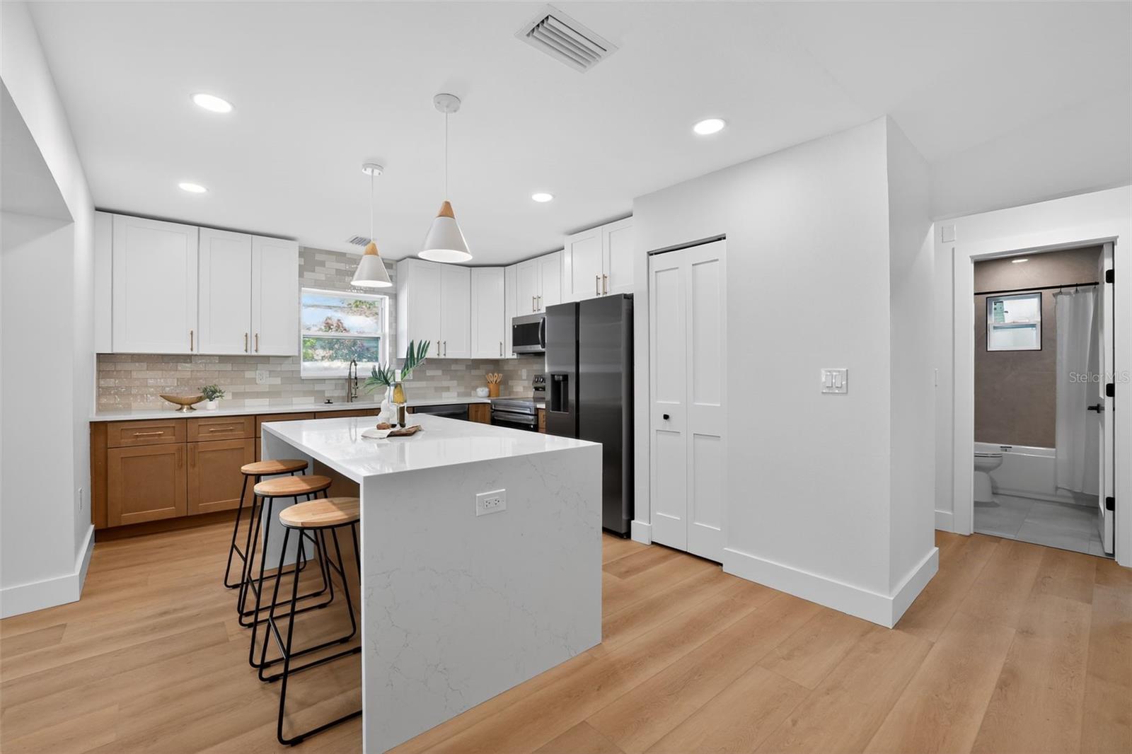 PINE HAVEN II - Residential