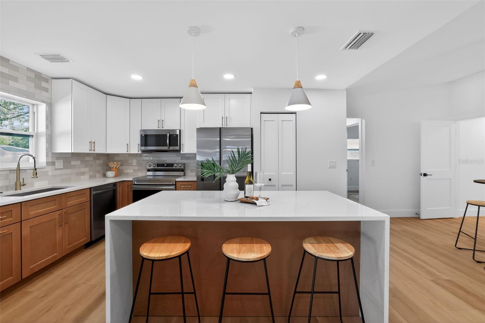 PINE HAVEN II - Residential