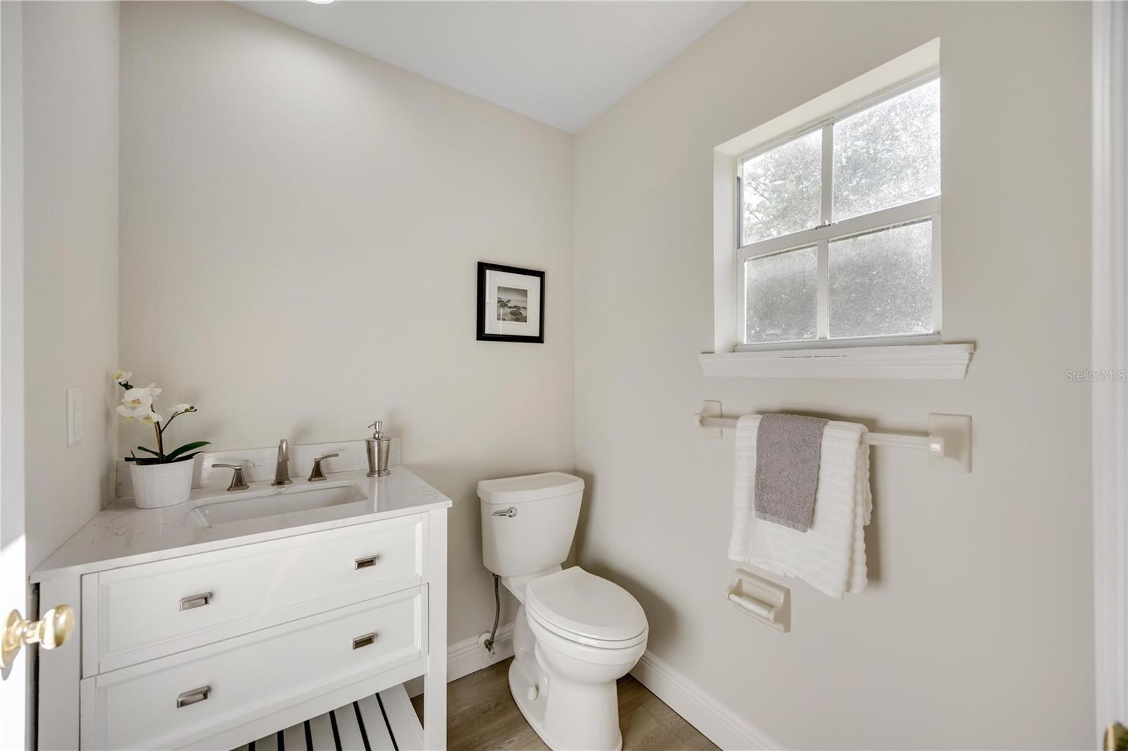 MISSION VALLEY ESTATE SEC B-1 - Residential