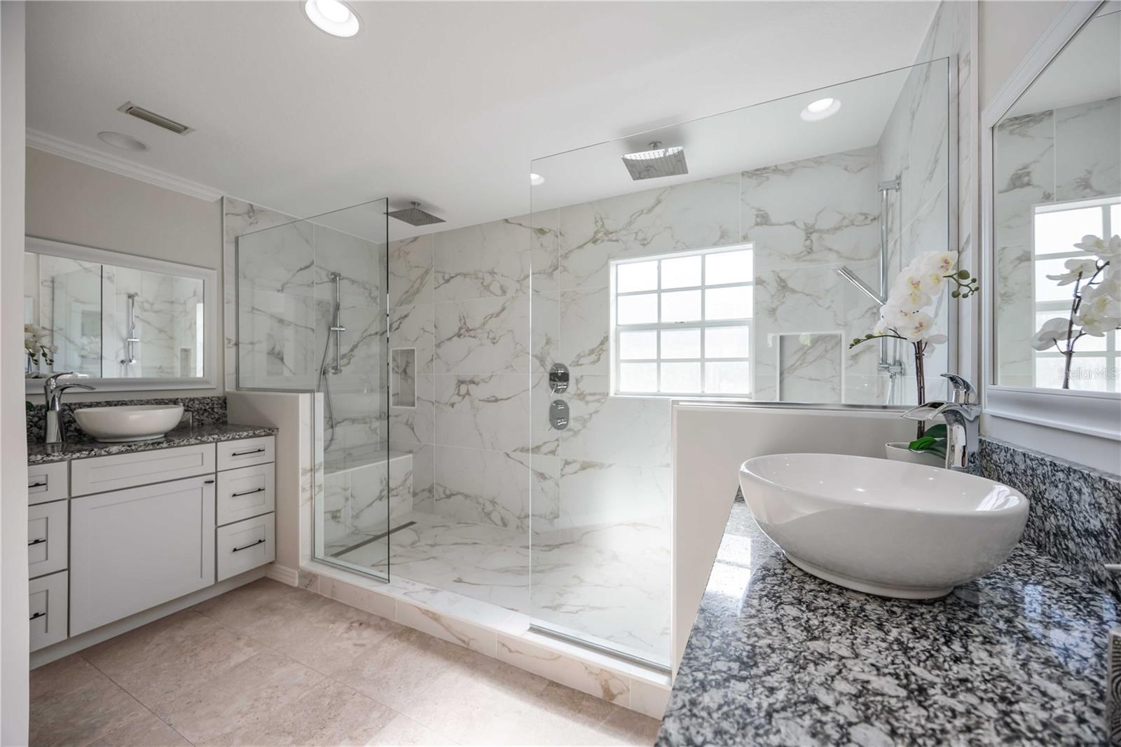 MISSION VALLEY ESTATE SEC B-1 - Residential