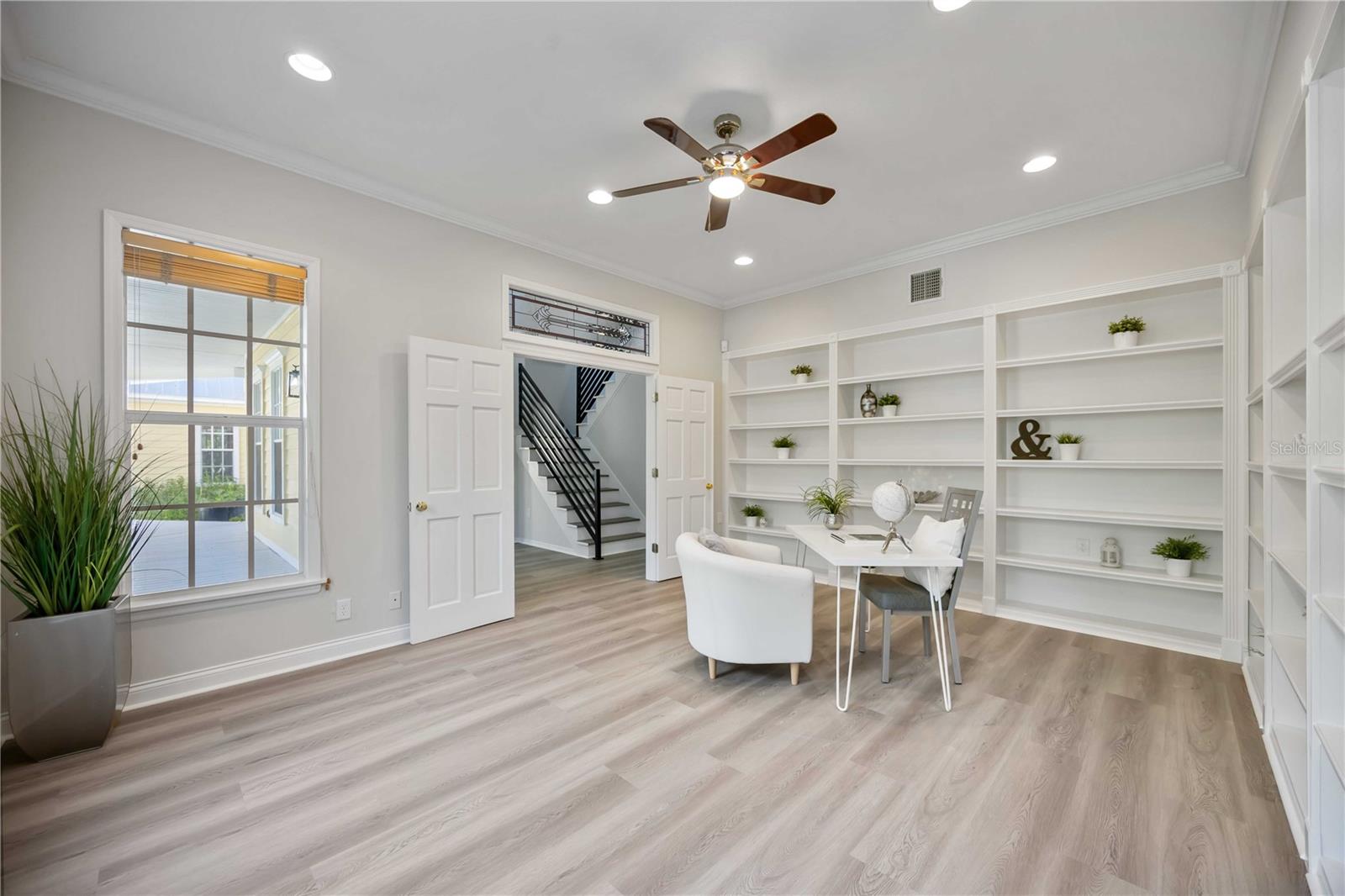 MISSION VALLEY ESTATE SEC B-1 - Residential