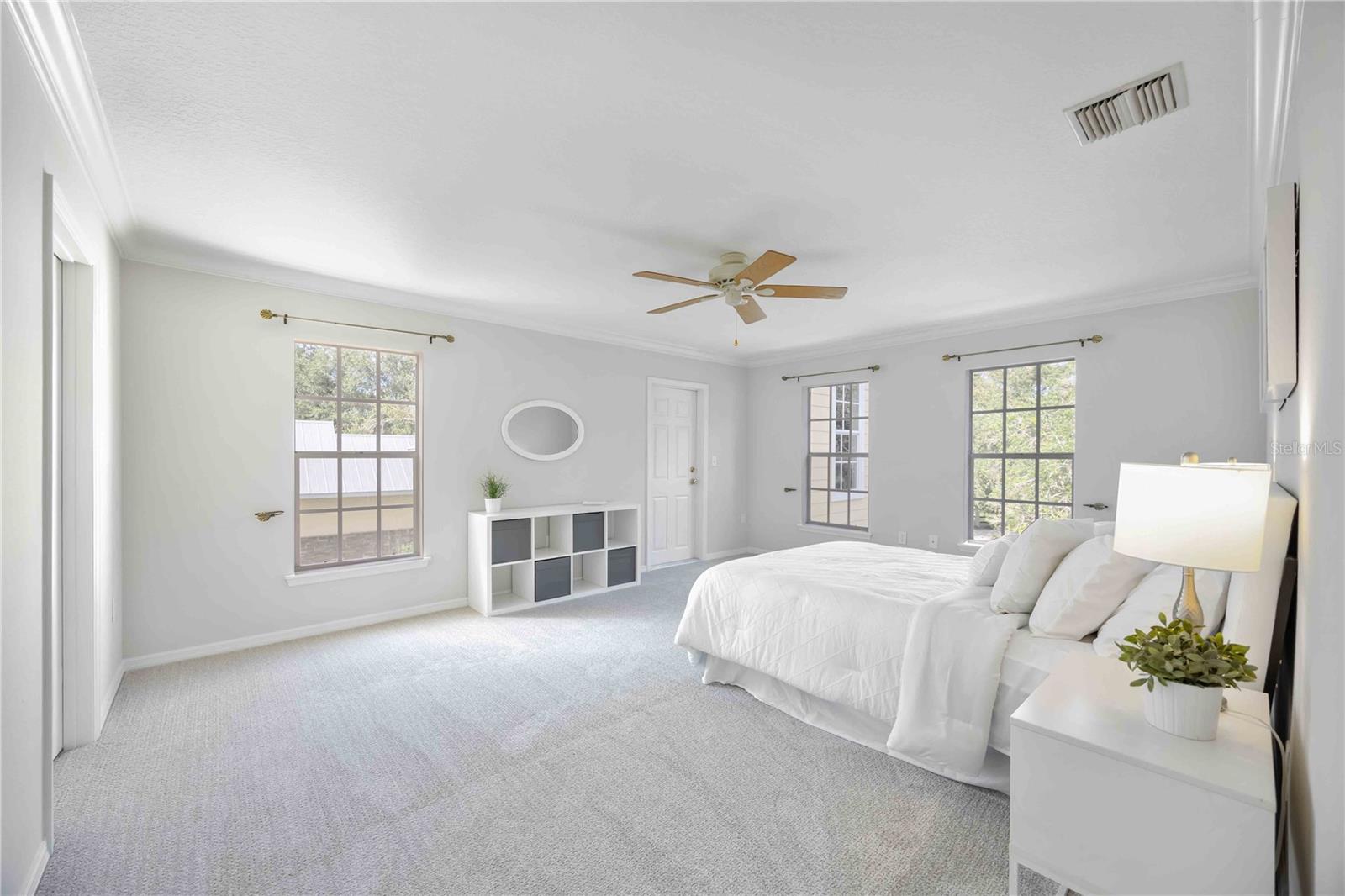 MISSION VALLEY ESTATE SEC B-1 - Residential