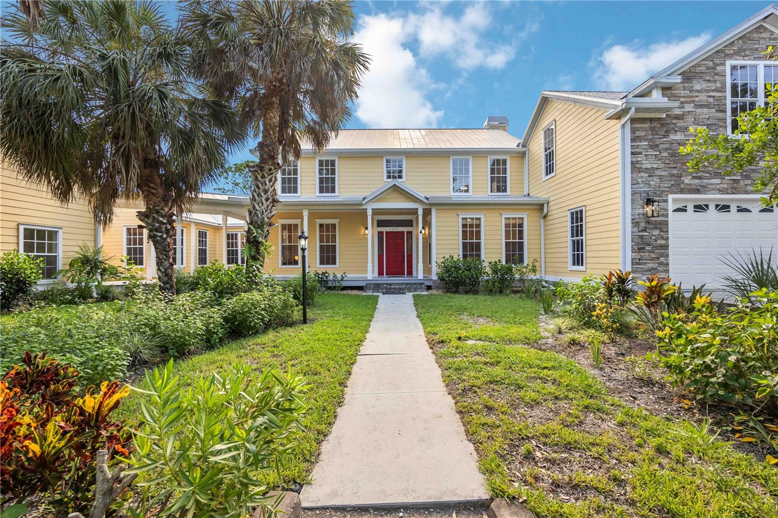1245 HANOVERIAN CIRCLE