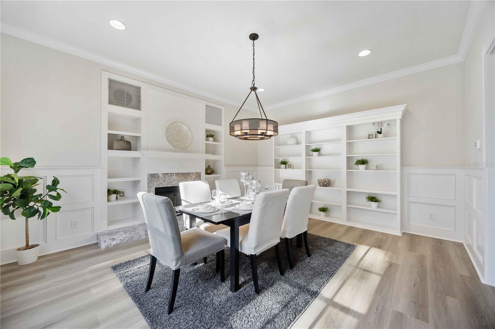 MISSION VALLEY ESTATE SEC B-1 - Residential