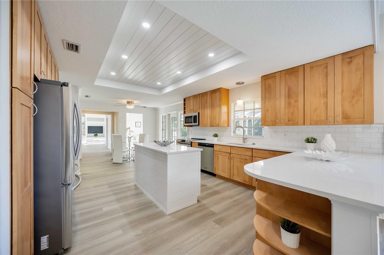 MISSION VALLEY ESTATE SEC B-1 - Residential