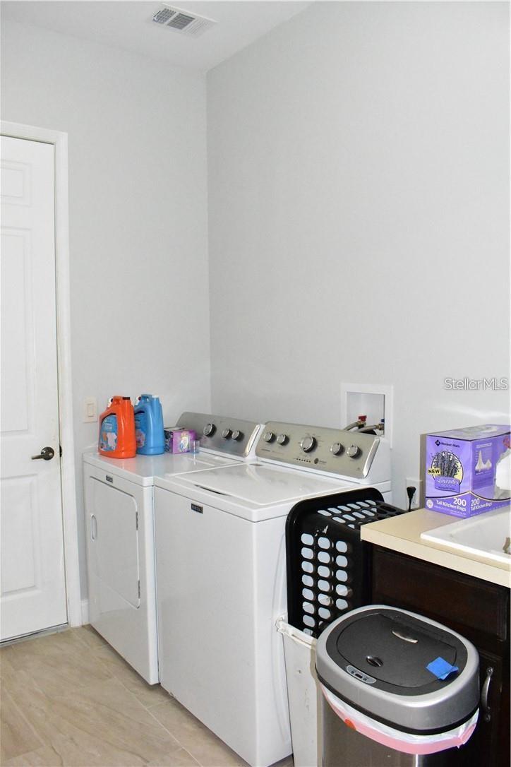 GRAND HAMPTON PH 3 - Residential