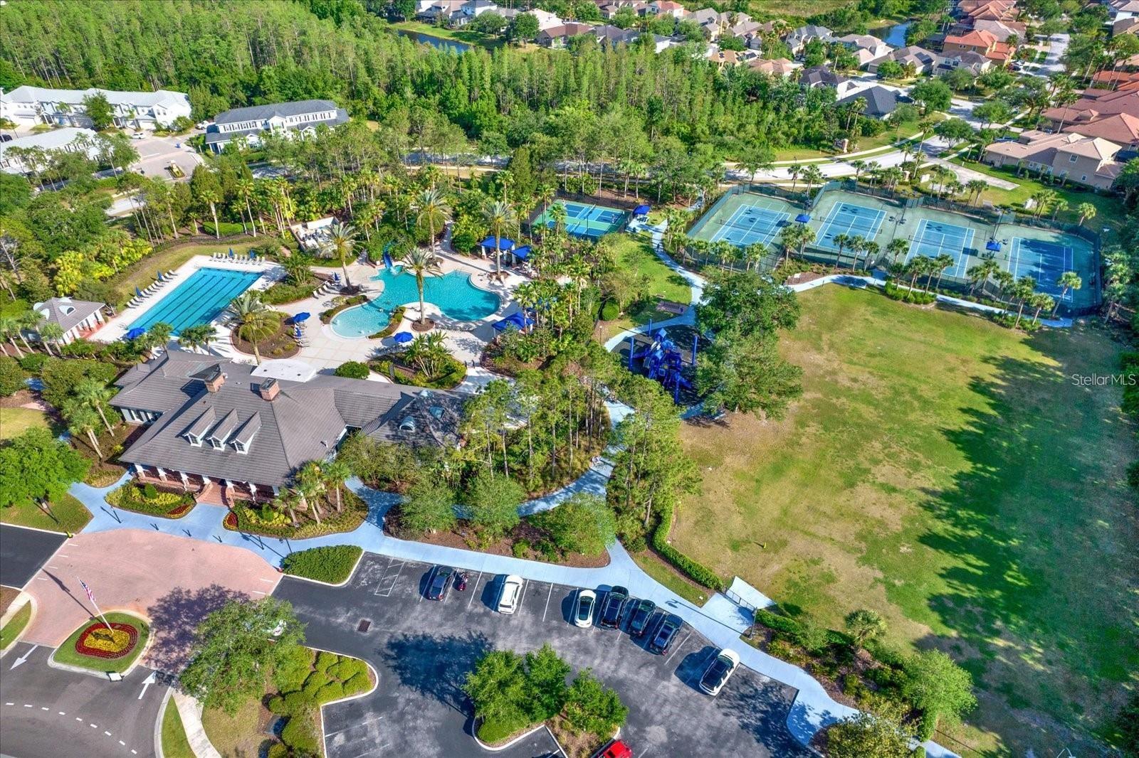 GRAND HAMPTON PH 3 - Residential