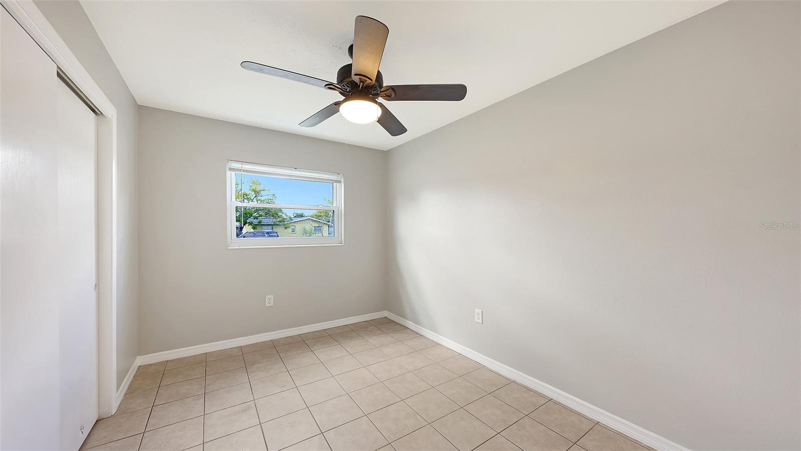 RIDGEWOOD ESTATES 17 ADD - Residential