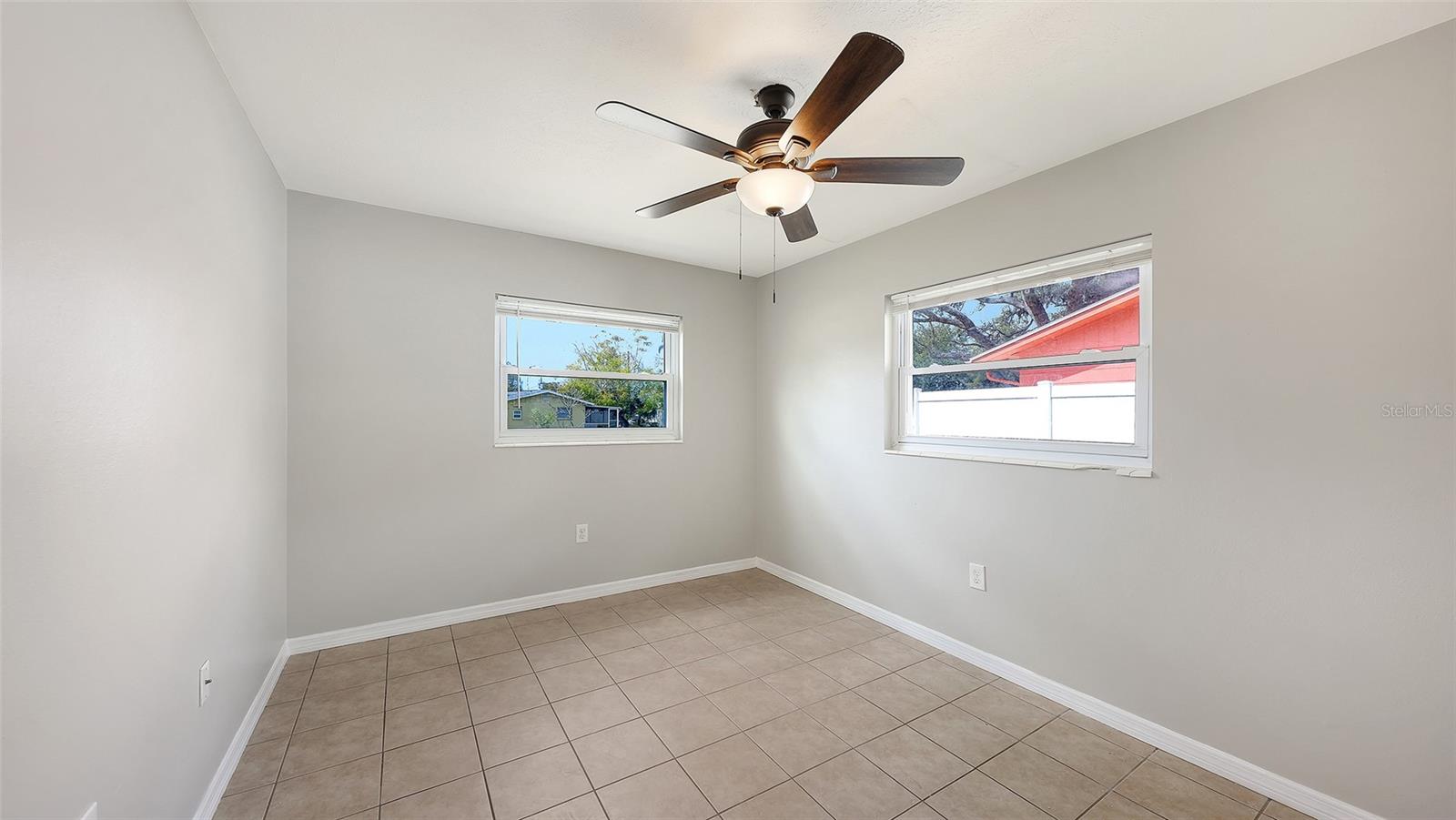 RIDGEWOOD ESTATES 17 ADD - Residential