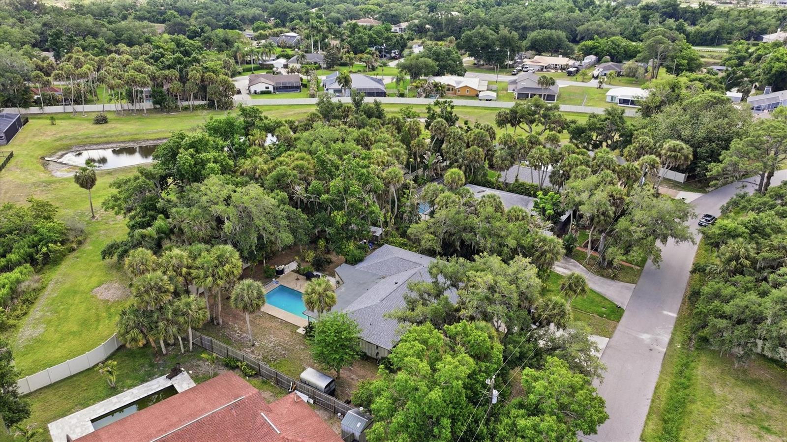 SARASOTA GOLF CLUB COLONY 4 - Residential