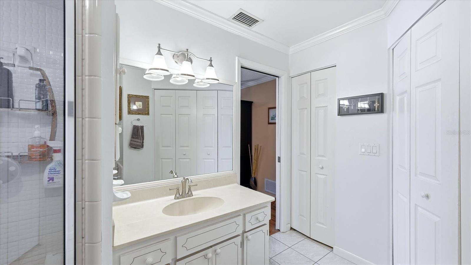 SARASOTA GOLF CLUB COLONY 4 - Residential