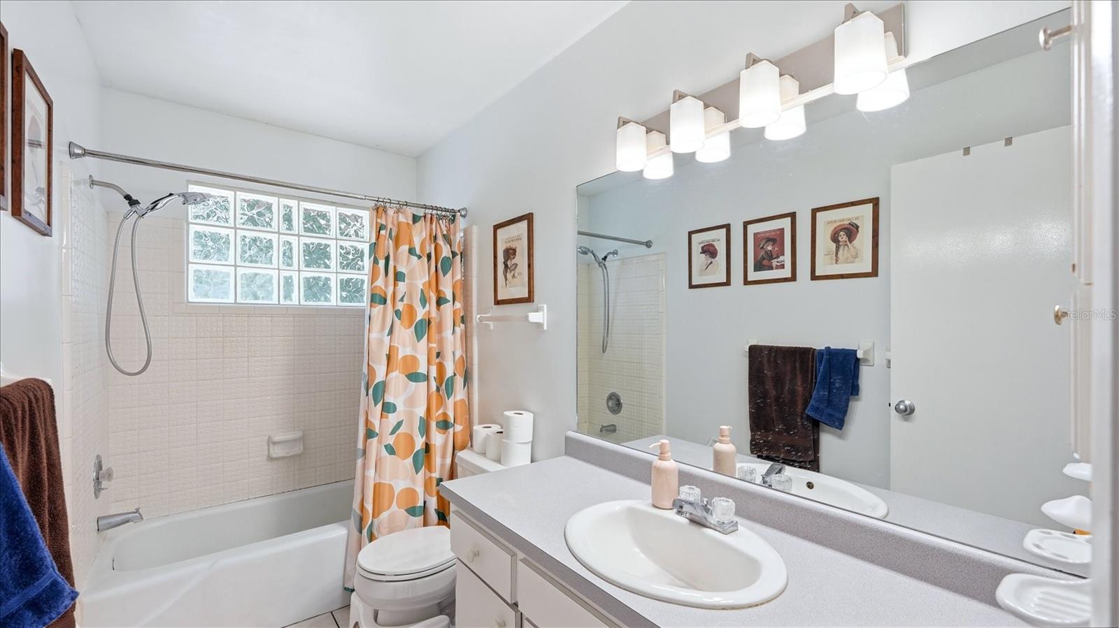 SARASOTA GOLF CLUB COLONY 4 - Residential