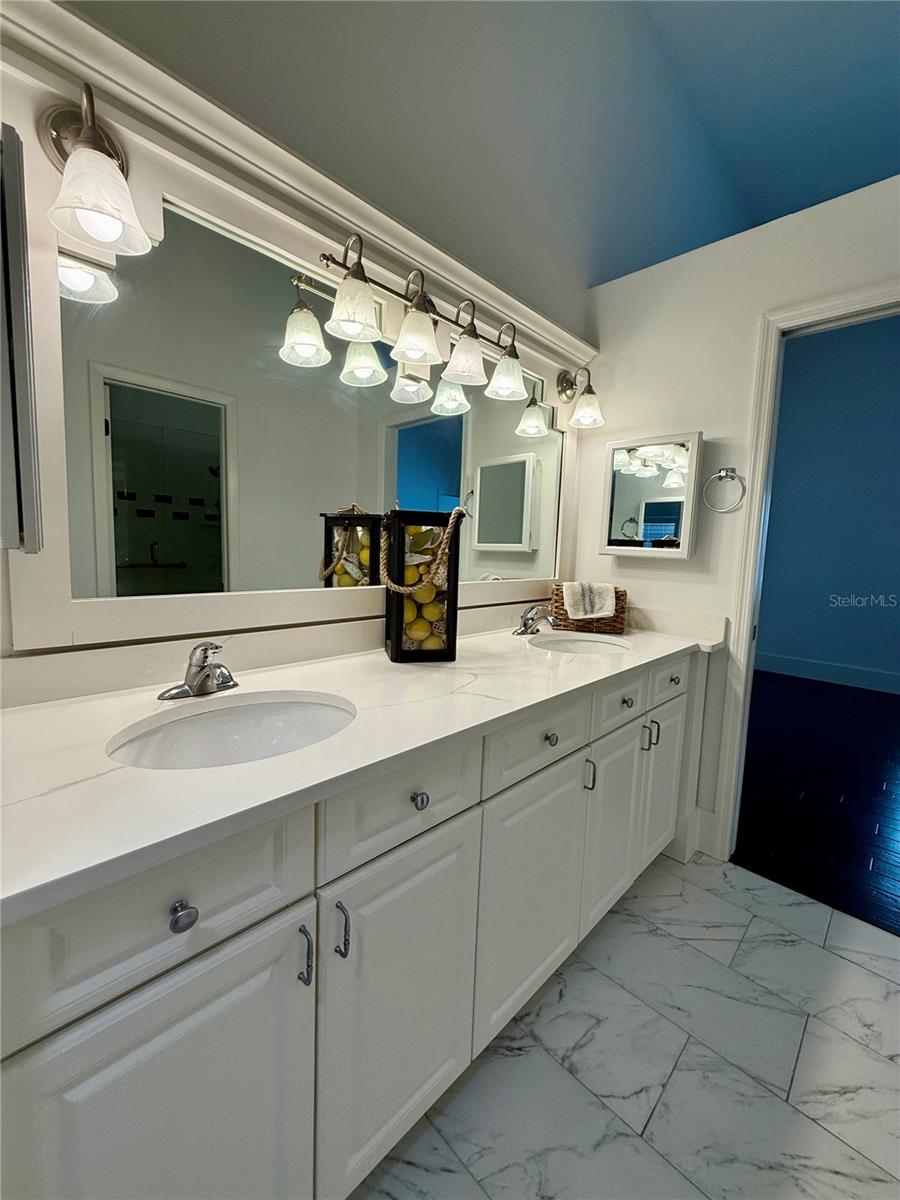 DANBURY MILL UNIT 1 - Residential