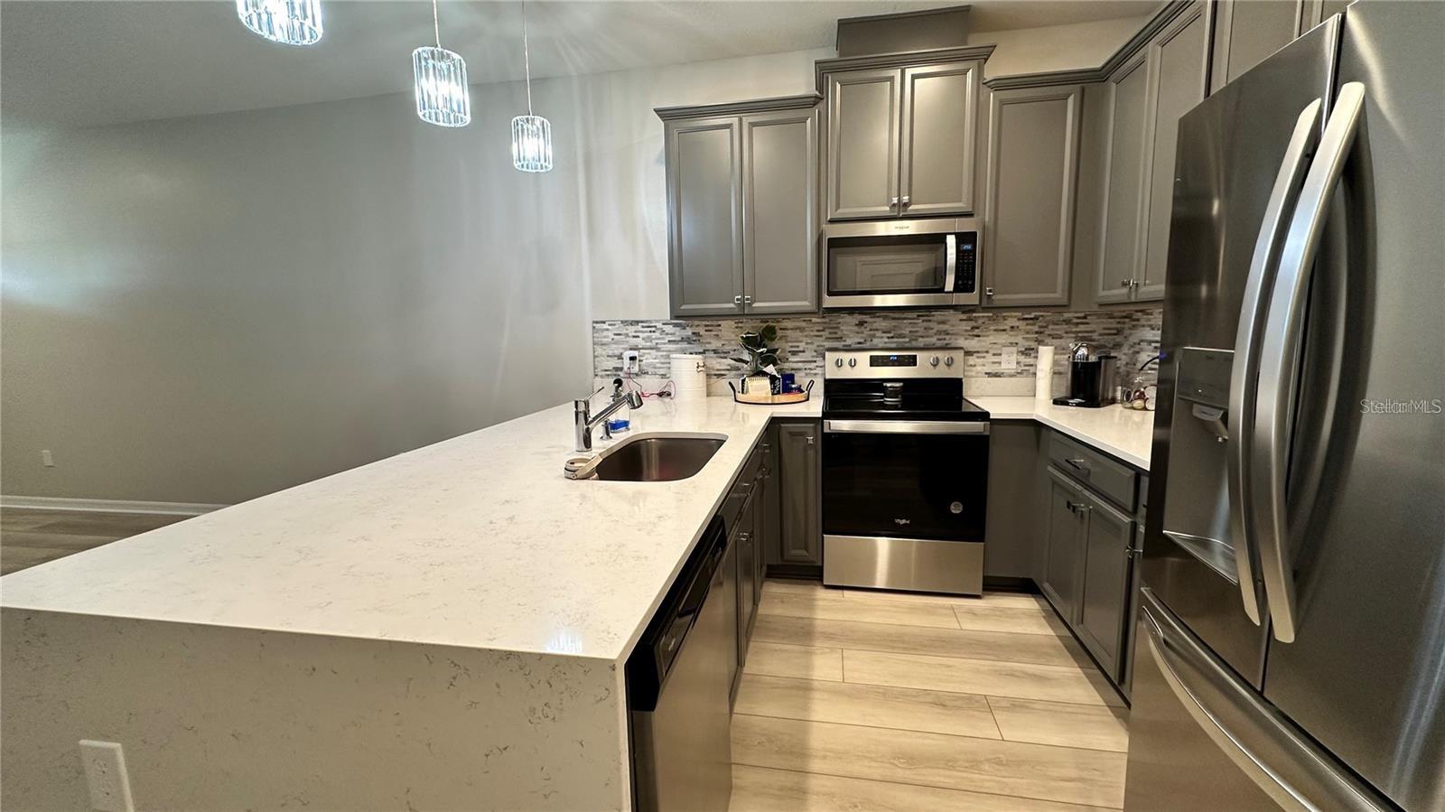 WATERBROOKE - Residential