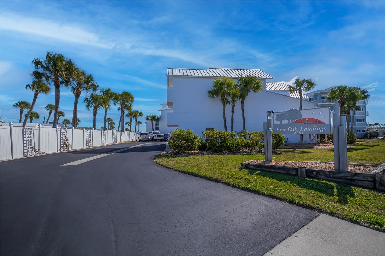 LIVE OAK LANDINGS PH 02 - Residential