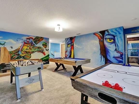 SOLARA RES VACATION VILLAS REP - Residential Lease