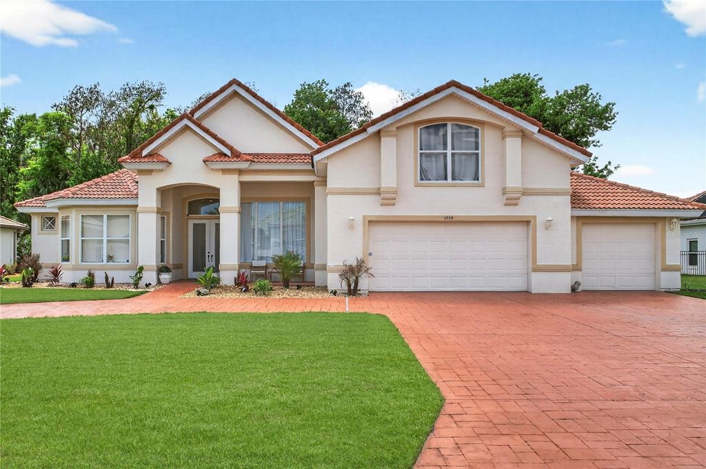 Photo of 1950 Southcreek Boulevard, Port Orange, FL 32128 (MLS # V4948139)