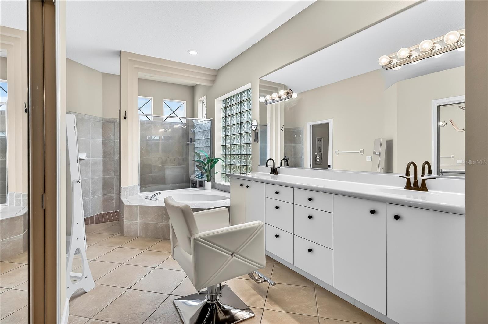 RESERVE AT SPRUCE CREEK UNIT 03D SEC 02 - Residential