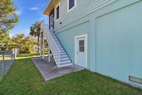 Tiny photo for 5 Palm Drive, Yankeetown, FL 34498 (MLS # TB8449771)