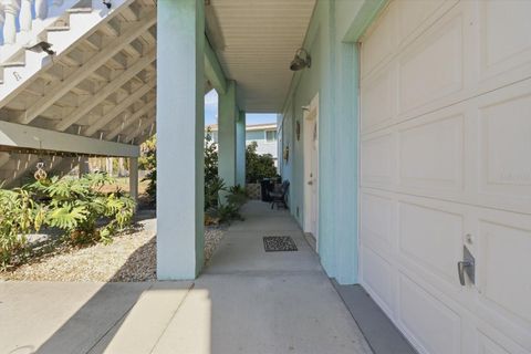 Tiny photo for 5 Palm Drive, Yankeetown, FL 34498 (MLS # TB8449771)