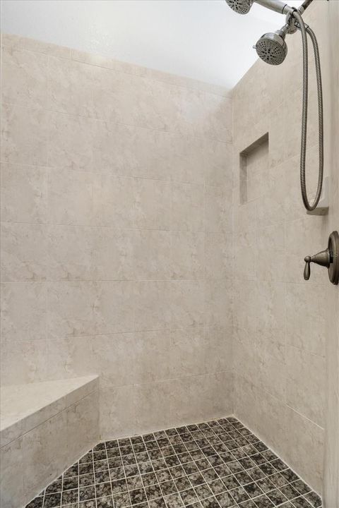 Tiny photo for 5 Palm Drive, Yankeetown, FL 34498 (MLS # TB8449771)